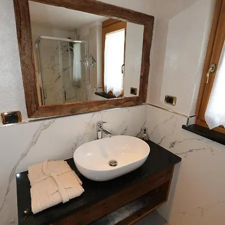 Suite Del Villaggio Sarre Exterior foto